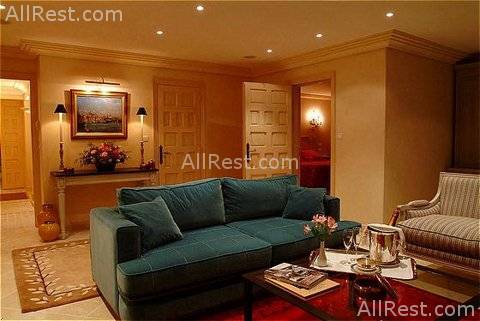 Hotel Byblos Saint-Tropez 23